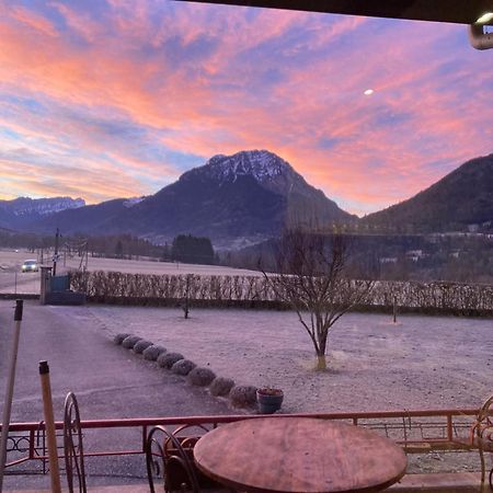 Chambres D'Hotes Des Bauges Route 26 57 La Motte-en-Beauges ภายนอก รูปภาพ